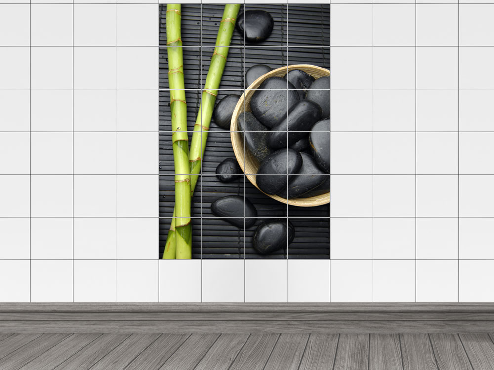 Fliesenaufkleber Fliesenbild schwarze Massagesteine Hot Stone mit Bambus