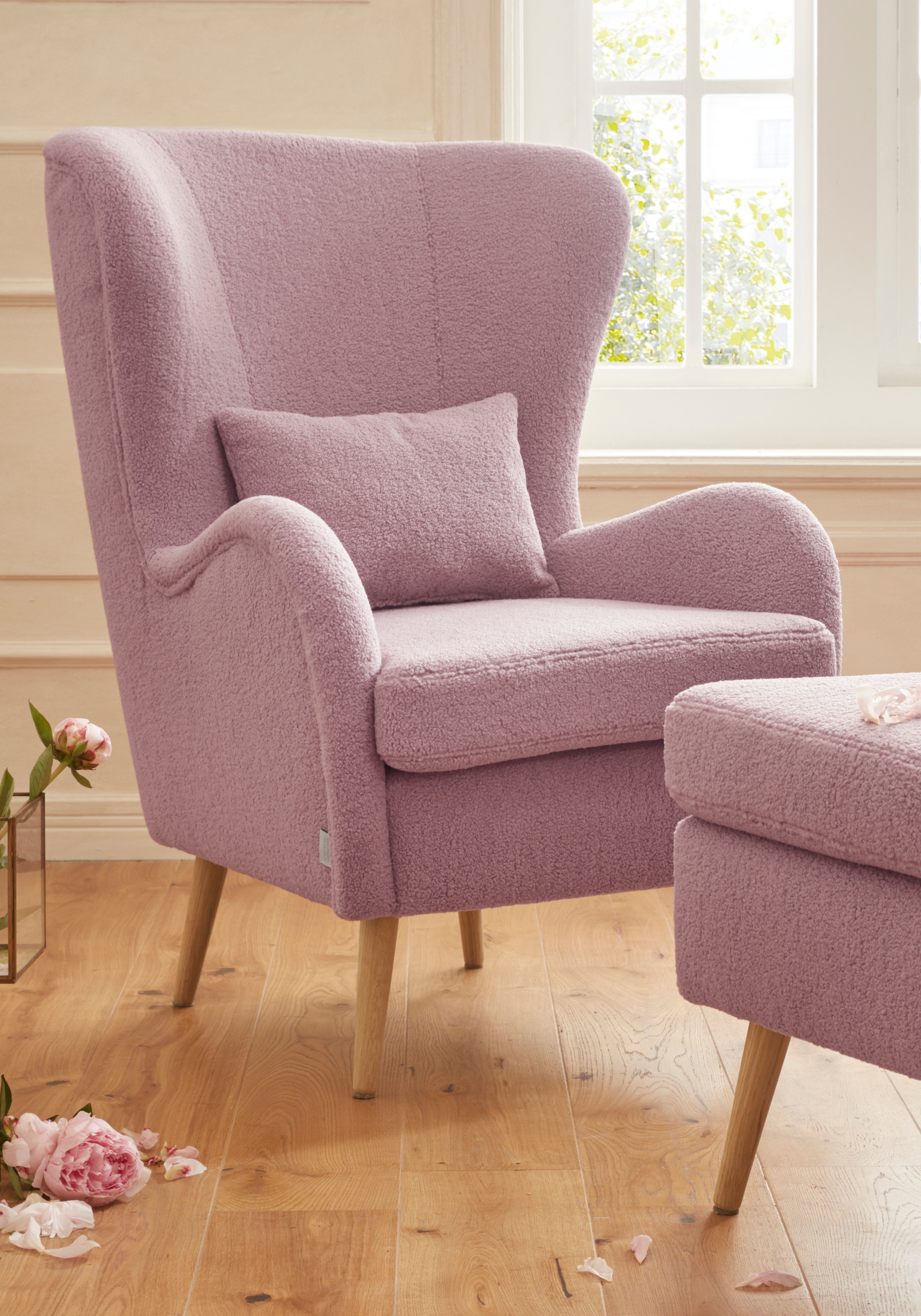 Guido Maria Kretschmer Home&Living Sessel »Sallito«, die kleinere Version von 'Salla', in 6 Bezugsqualitäten, Sessel B/T/H: 76/85/109 cm, Bezug auch in Luxus-Microfaser in Teddyfelloptik