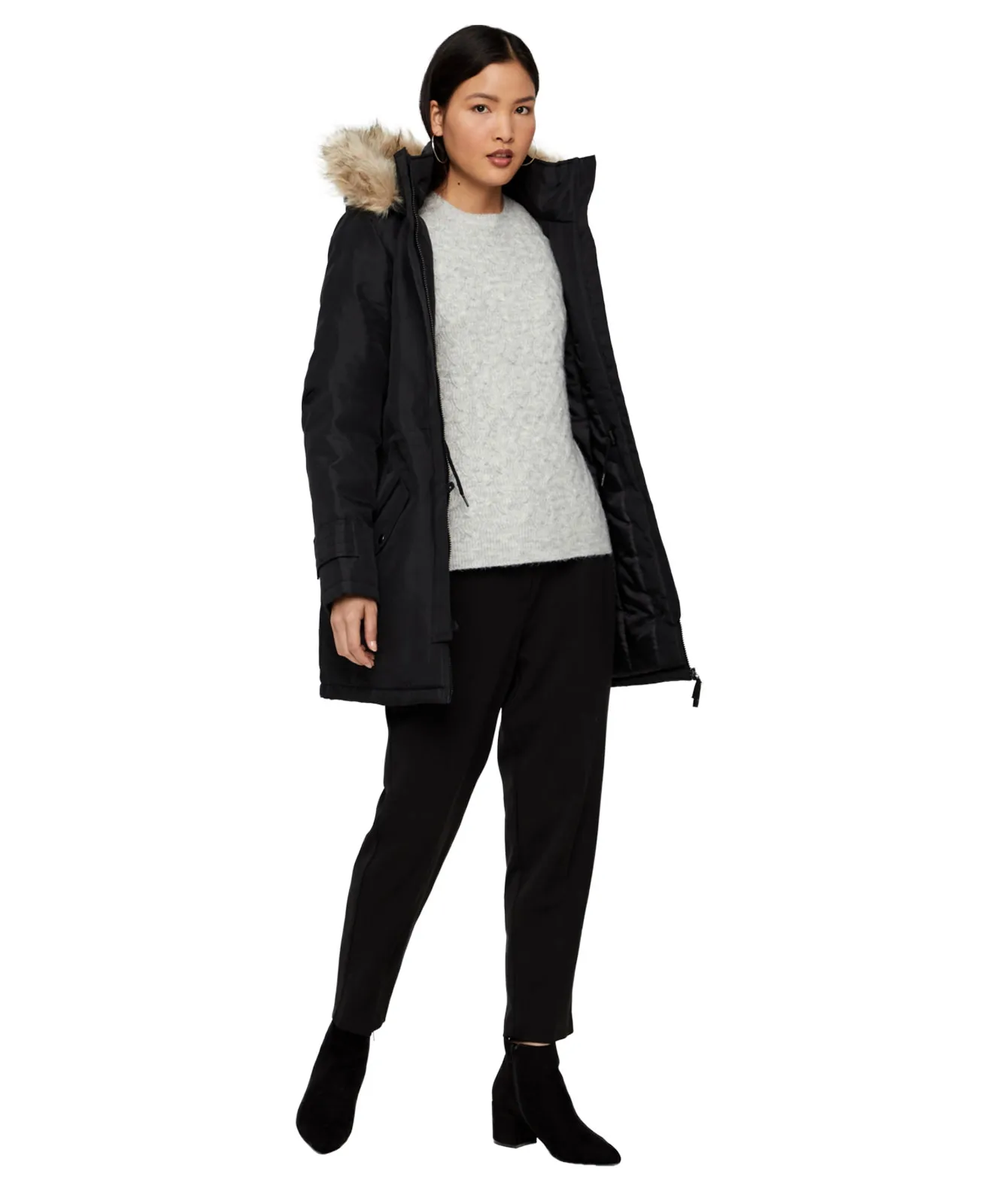 Vero Moda Mantel Regular Fit Excursion Expedition in Black