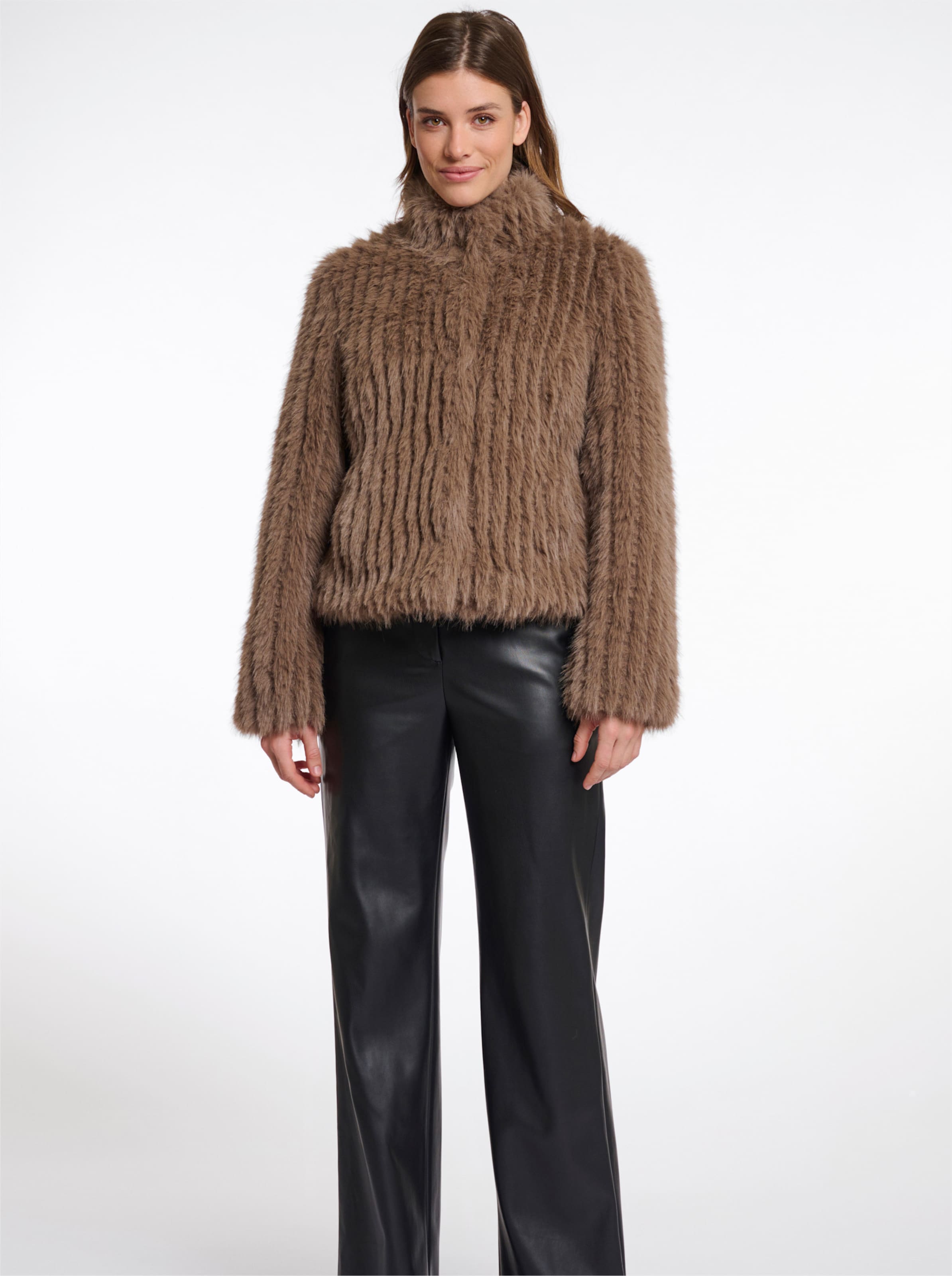 Fellimitatjacke