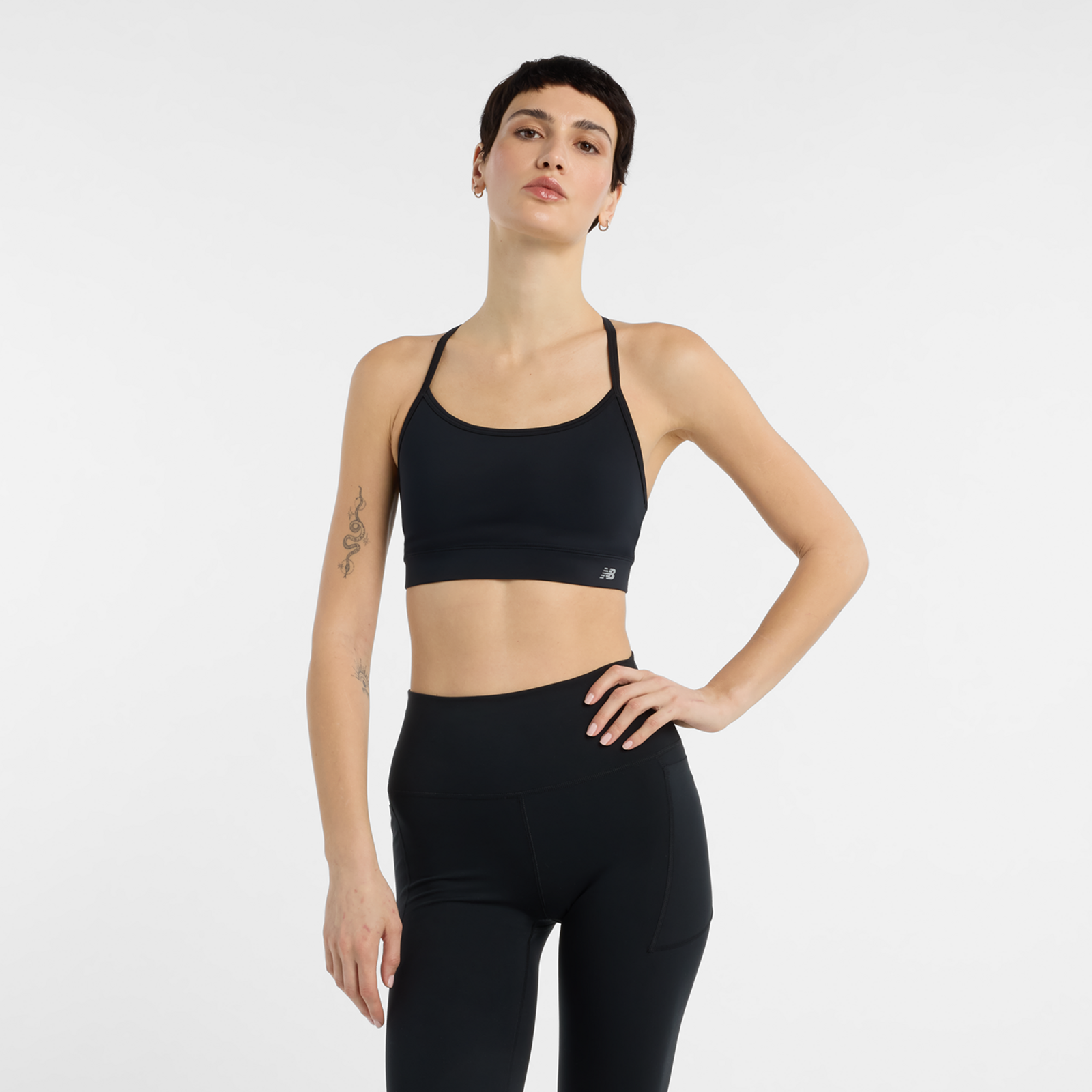 New Balance New Balance W NB Essential Yoga Bra Damen, schwarz, Grösse: M Fitted Damen, schwarz, Grösse: M