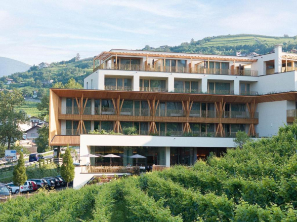 Dini Chance GmbH, ITALIEN, 3 bis 8 Tage Kurzurlaub im Boutique Hotel Pachers in Vahrn bei Brixen in Südtirol, Reisen, Urlaubsgutschein, Kurzurlaub, Seniorenurlaub, Bowling, Wochenende, Wandern, Nordic-Walking, Aktivurlaub, Urlaub in der Natur, Geschenk, G