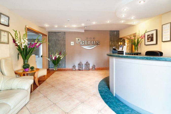 Dini Chance GmbH, POLEN, 3 Tage für 2 im Hotel Petrus in der polnischen Stadt Krakau, Reisen, Urlaubsgutschein, Kurzreise, Städtetrip, Citytrip, Polenurlaub, Polenreise, Gutschein, Geschenkidee, Seniorenreise, Krakow