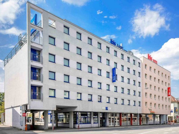 Dini Chance GmbH, DEUTSCHLAND, 2 bis 4 Tage Städtereise für zwei im modernen THE Darmstadt Hotel erleben, Reisen, Hotelgutscheine, Günstig, Städtetrip, Wlan, Familie, Deutschland, Darmstadt , Frühstück