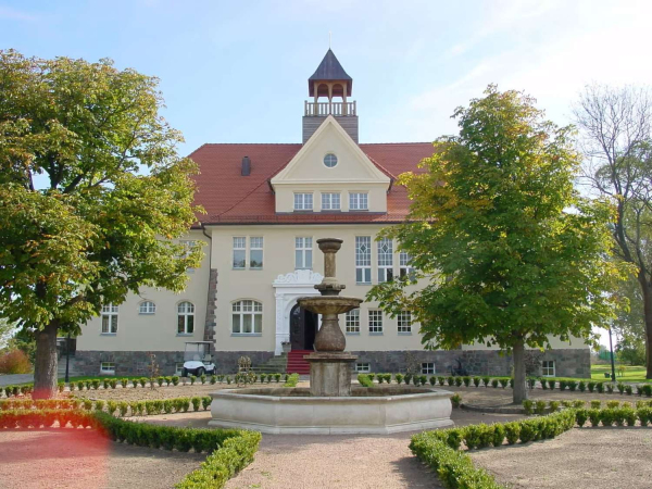 Dini Chance GmbH, DEUTSCHLAND, 2 bis 4 Tage Kurzurlaub für zwei im Hotel & Golf Schloss Krugsdorf in Mecklenburg-Vorpommern, Reisen