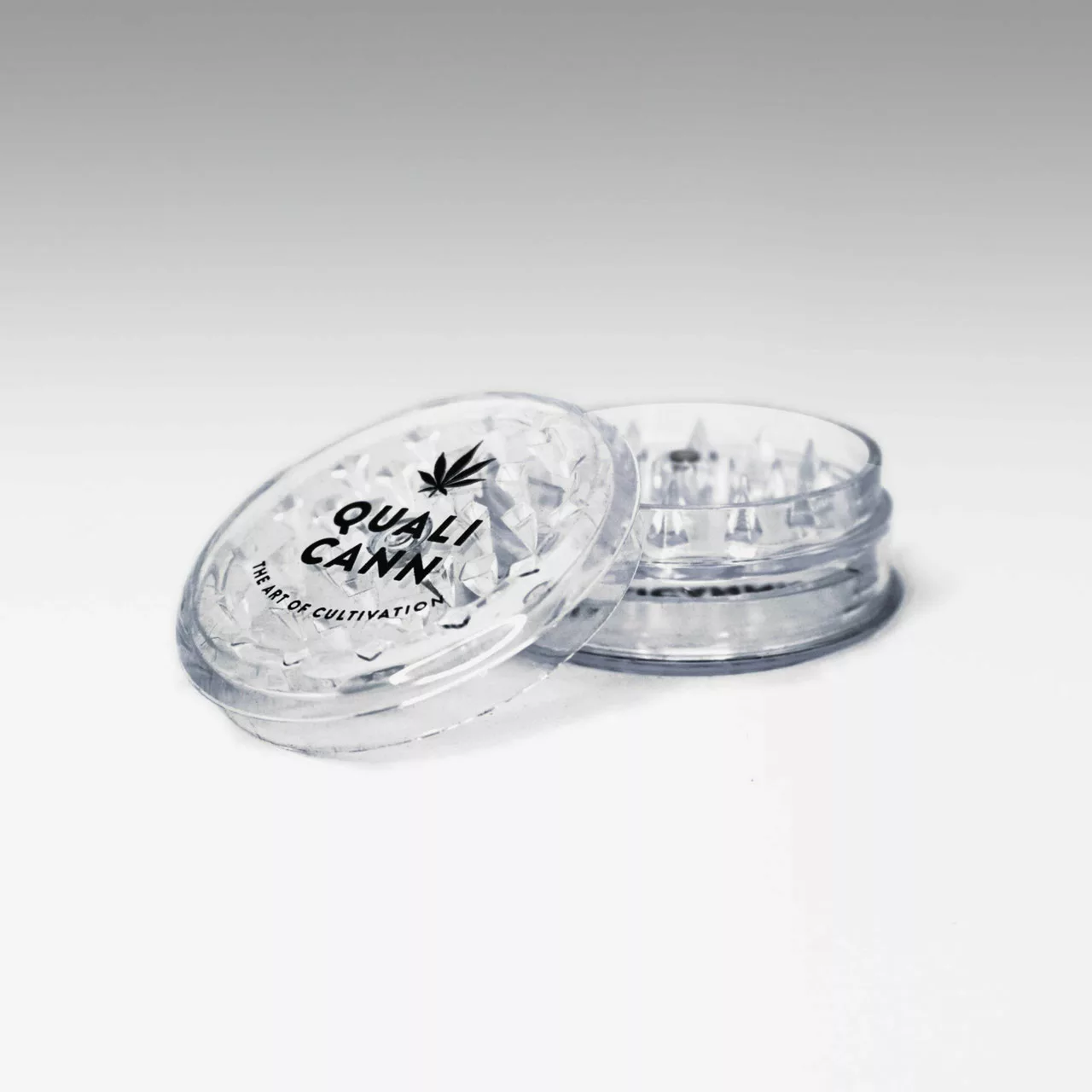 Qualicann ~ Plastik-Grinder transparent