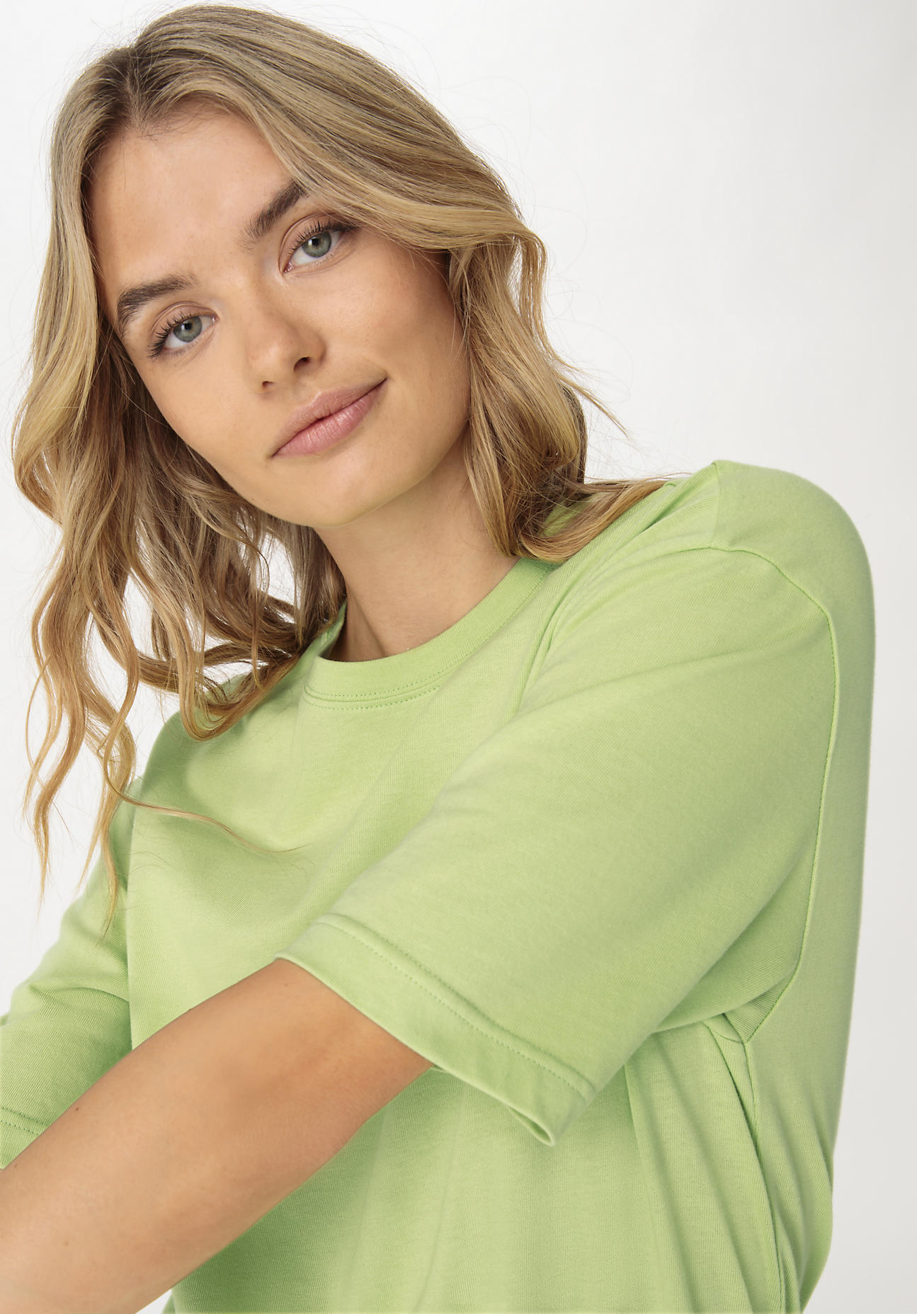 hessnatur Damen Heavy Shirt Oversize aus Bio-Baumwolle - grün Grösse48