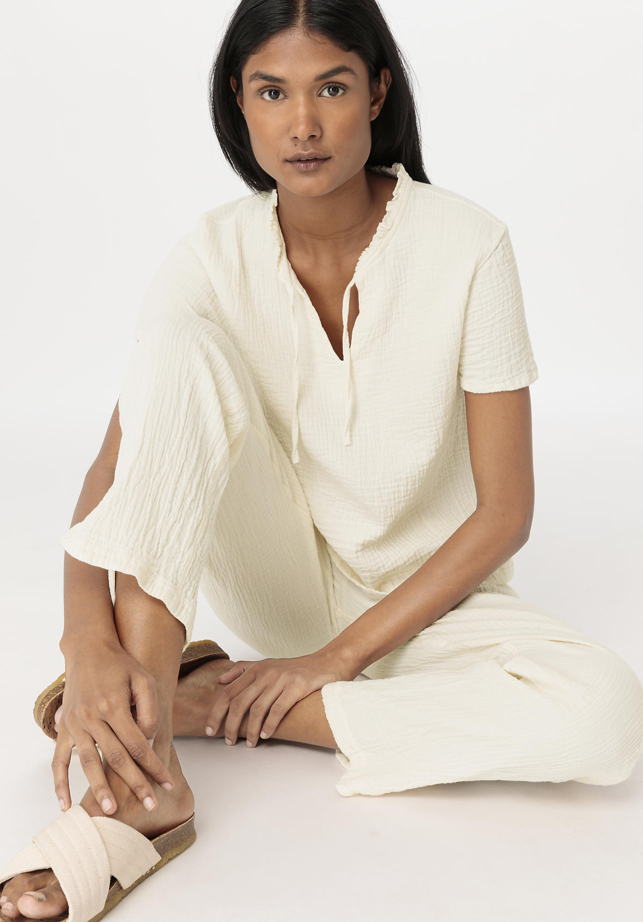 hessnatur Damen Musselin Shirt Regular PURE COMFORT aus Bio-Baumwolle - naturfarben Grösse48