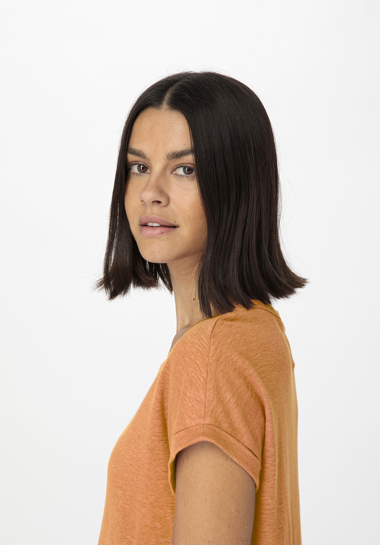 hessnatur Damen Shirt Kurzarm Regular aus Leinen - orange Grösse38