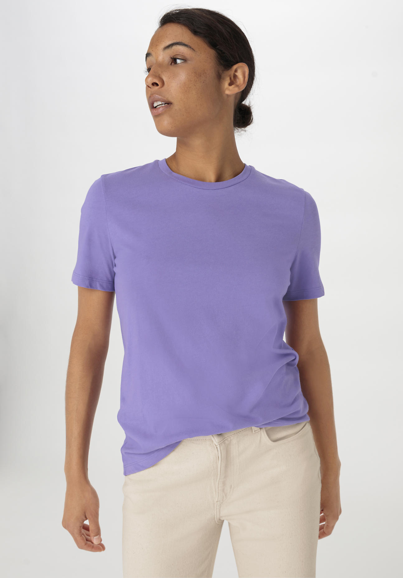 hessnatur Damen T-Shirt Regular aus Bio-Baumwolle - lila Grösse40