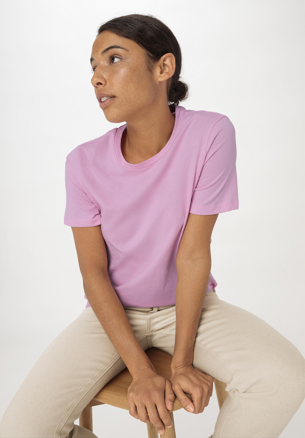 hessnatur Damen T-Shirt Regular aus Bio-Baumwolle - rosa Grösse48