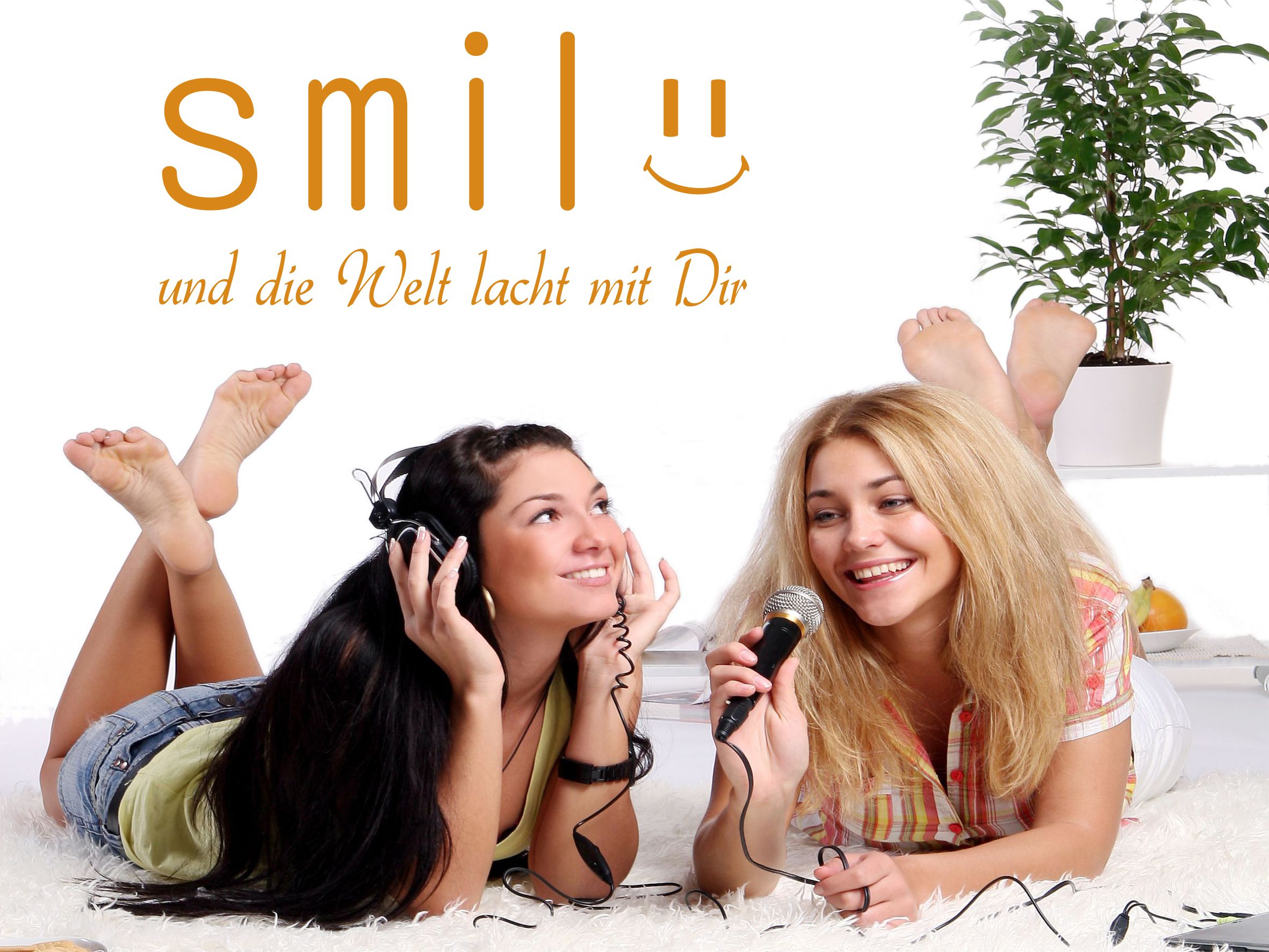 Wandtattoo Jugendzimmer 'smile und die Welt lacht mit Dir...'