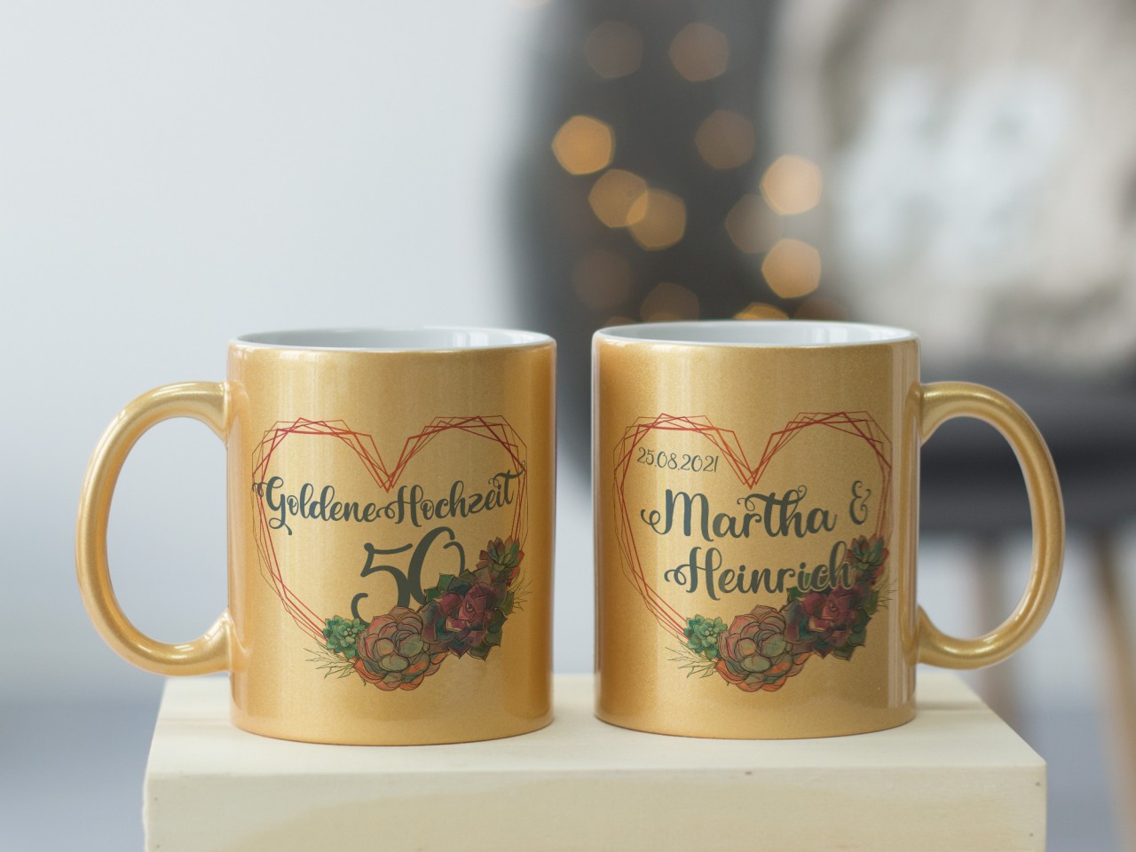 Geschenkbox Goldene Hochzeit,Tassen mit Blumenherz und...