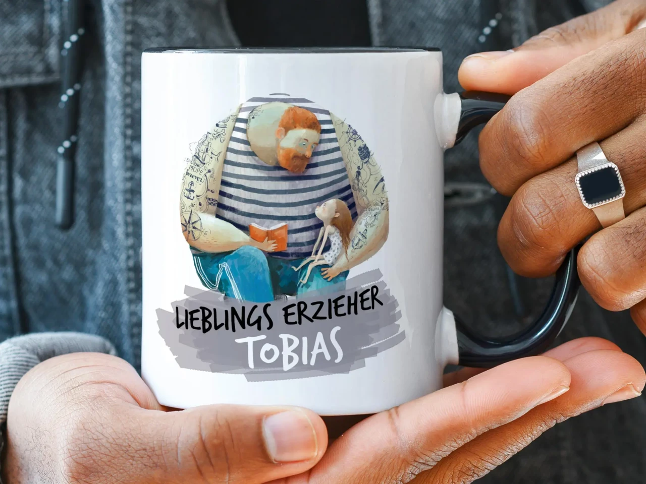 Tasse schwarz Erzieher, Wunschname - Lieblings Erzieher...