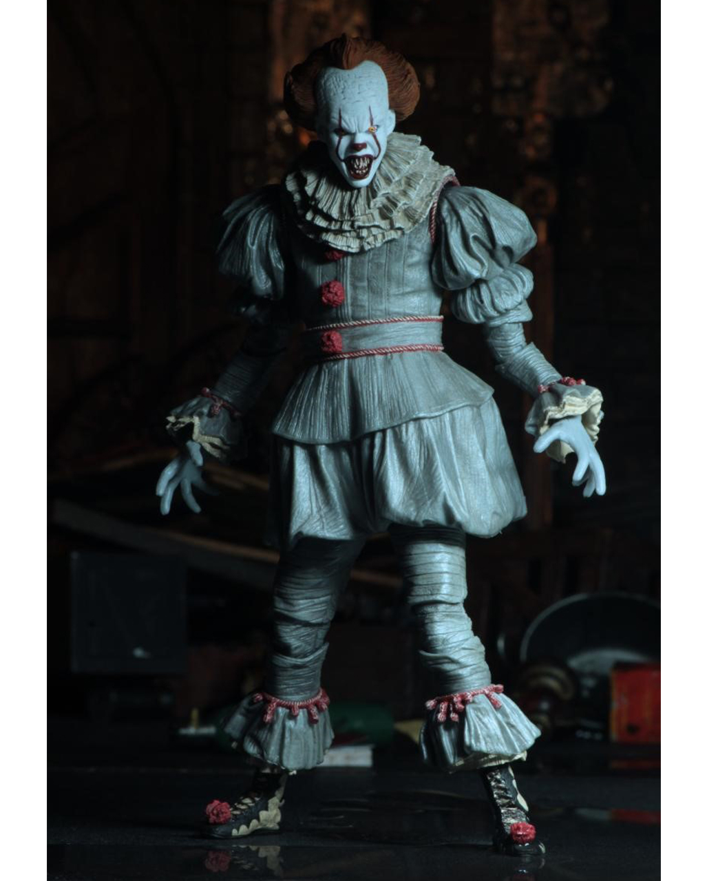 ES Ultimate Dancing Clown Pennywise 18 cm kaufen ?