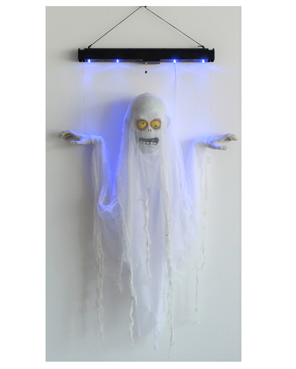 Schwebender Geist mit UV Licht für Halloween