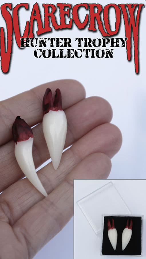 Vampirzähne als Trophäe Kostümzubehör