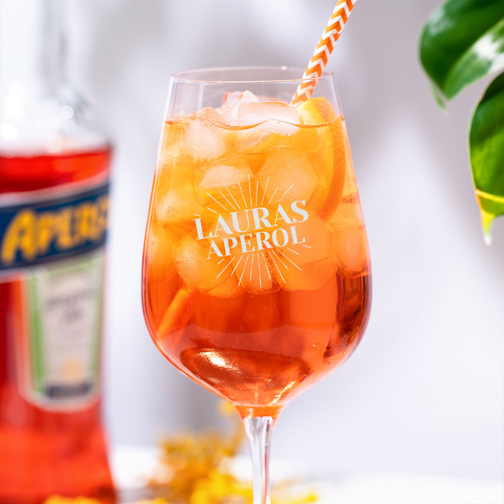 Personalisierbares Aperol Spritz Glas mit Name, Valentinstag Geschenk, Geburtstagsgeschenk, Geschenke Frauen, Geschenke Freundin, Geschenk Schwester, Geschenk Mama, Witzige Geschenke, Kleine Geschenke, Geschenk, Geschenkidee