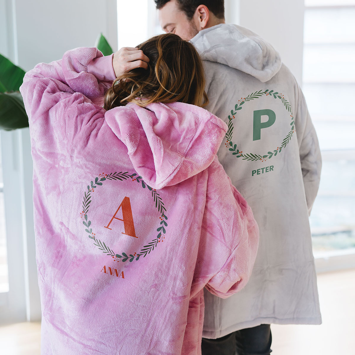 Personalisierbare Hoodie Decke mit Weihnachtsmonogramm, Valentinstag Geschenk, Witzige Geschenke, Romantische Geschenke, Hochzeitsgeschenk, Kleine Geschenke, Geschenk, Geschenkidee